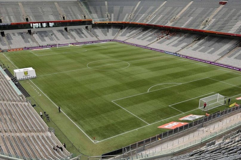 Naming rights viram tendência no futebol brasileiro
