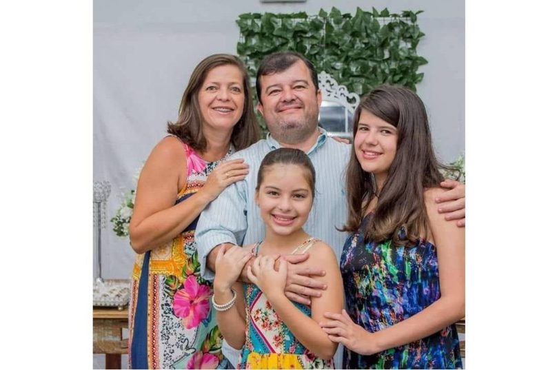 Imagem: Bruno Aragutti com a família. Redes Sociais/Reprodução
