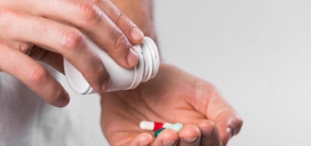 Resistência antimicrobiana mata mais no Brasil que diabetes