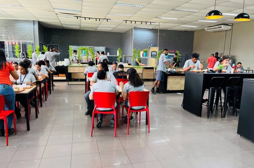 Restaurantes in loco podem elevar produtividade nas empresas