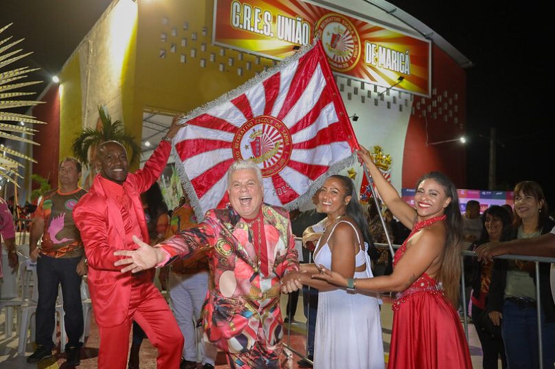 O carnavalesco Milton Cunha assumiu oficialmente a reitoria da universidade, que contará com mais de 60 cursos livres. (Foto: Divulgação)