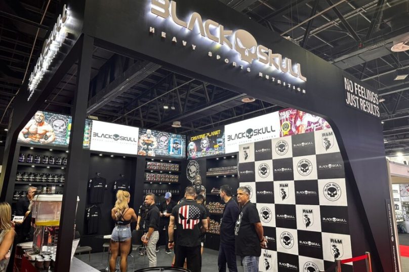 Black Skull marca presença Dubai Muscle Show