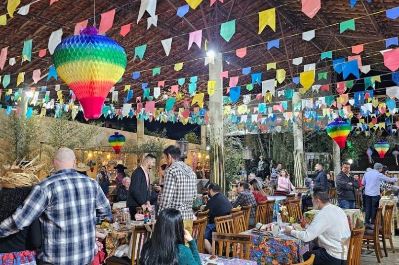 Resorts oferecem programações juninas temáticas
