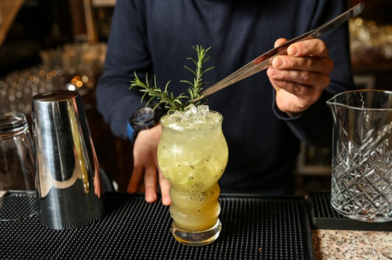 Drinks sem álcool são nova aposta para comemorações