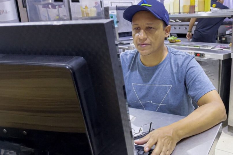Tecnologia ajuda restaurantes com falta de mão de obra