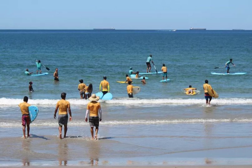 Surf para Todos: projeto democratiza o acesso ao surfe