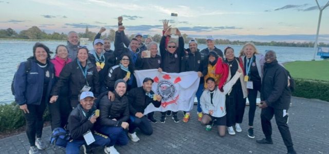 Remo do Corinthians vence o Campeonato Mundial na Alemanha