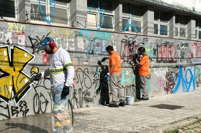 Parceria em Florianópolis emprega pessoas em situação de rua