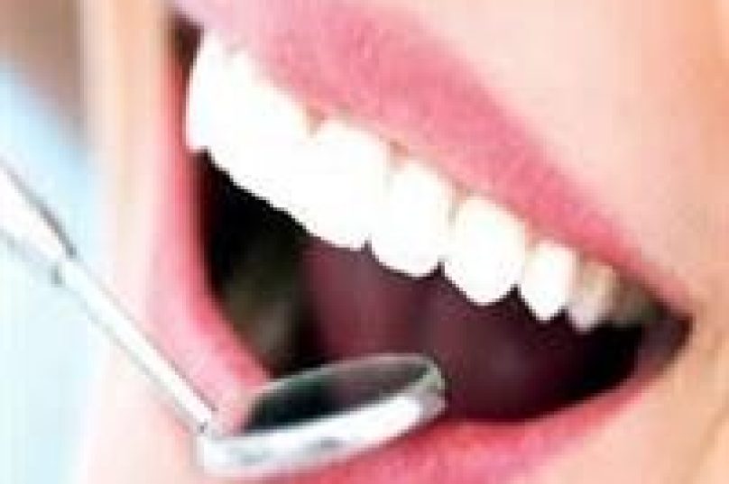 Doenças periodontais geram consequências graves para saúde