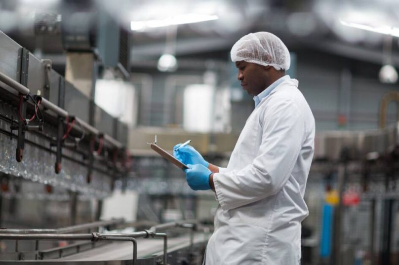 Manpower contrata auxiliar de produção em Pará de Minas