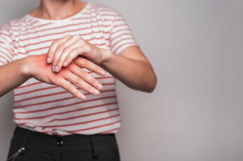 Cirurgiã explica soluções para condições graves nas mãos