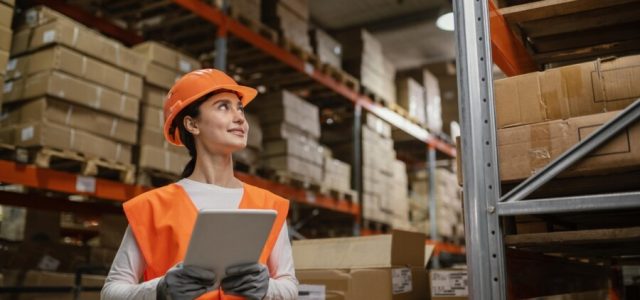 Manpower abre 100 vagas de logística em Guarulhos