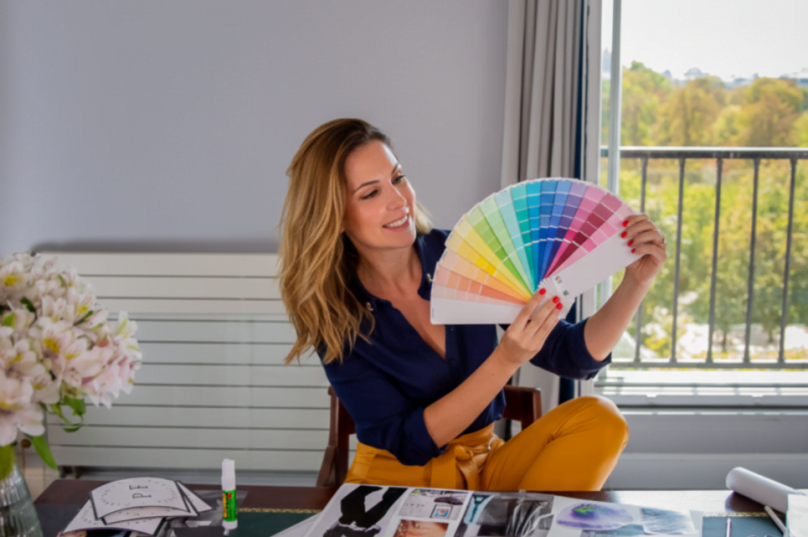 Cores influenciam escolhas de moda e comportamento social