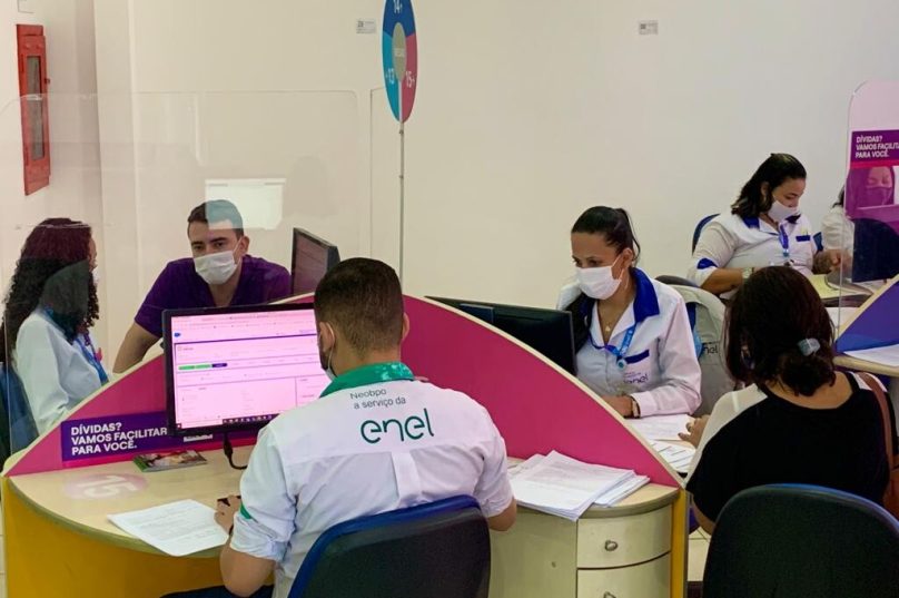 Foto: Enel | Atendimento em loja 1 ENEL
