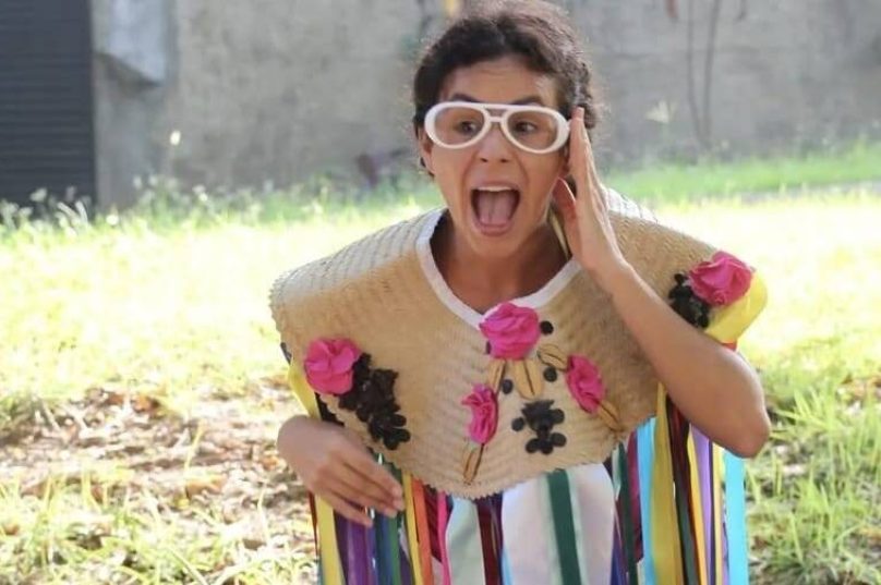 A narrativa gira em torno de um menino que ama observar o céu e enxerga nele todas as cores / foto divulgação