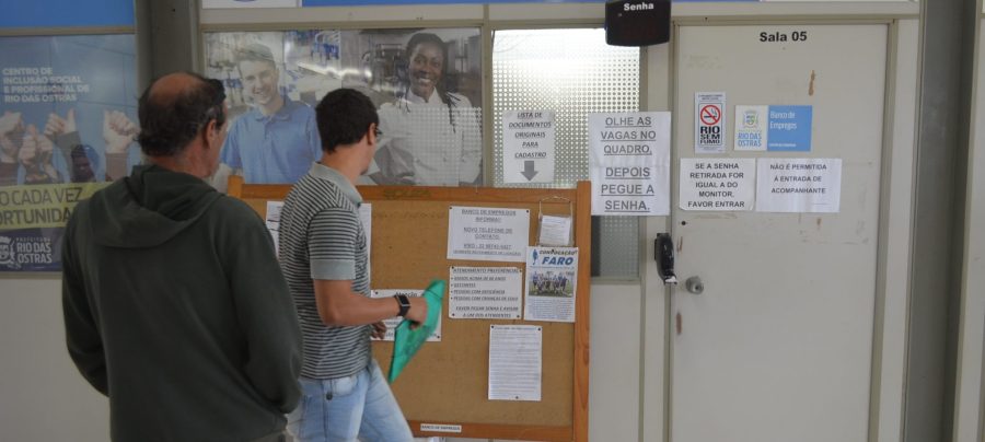 Banco-de-Empregos-de-Rio-das-Ostras-oferece-cerca-de-99-vagas-esta-semana.-foto-Mauricio-Rocha