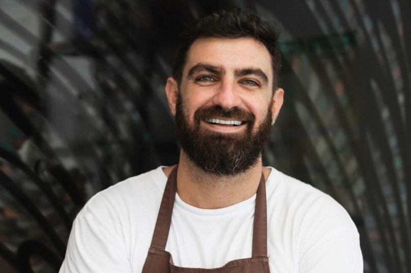 Criado em Búzios, Bruno Katz,  faz em seu restaurante 'nosso', uma comida simples, porém divertida e criativa - Divulgação