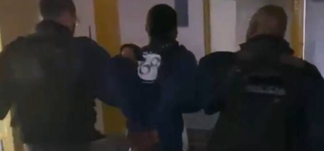 Em Cabo Frio, o homem foi encaminhado à delegacia para os procedimentos legais  / foto divulgação