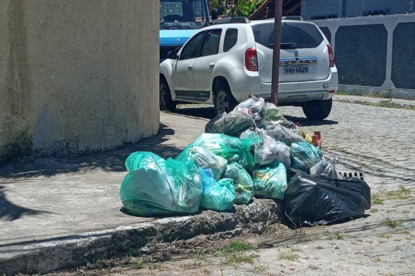 Imagem; Prensa de Babel