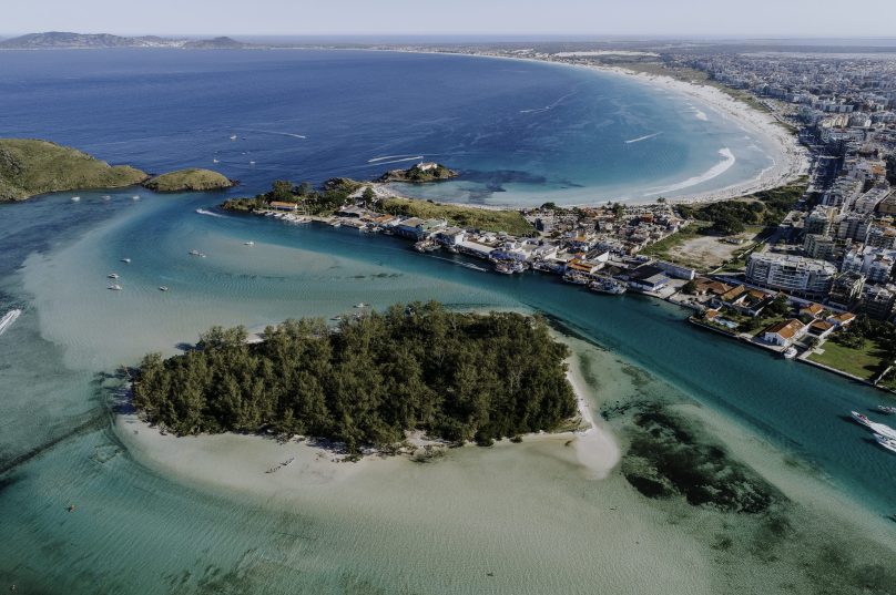Cabo Frio - Ilha do Japonês e Praia do Forte. Imagem: Prolagos