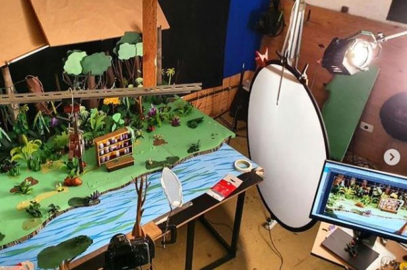 Oficinas gratuitas irão ensinar técnicas de produzir filmes em stop motion. Imagem: Prolagos Divulgação