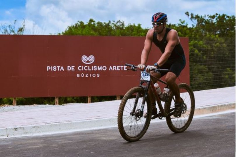 A Pista de Ciclismo Aretê Búzios é assinada por Walter Tuche e pelo arquiteto Alexandre Feu Imagem: Divulgação