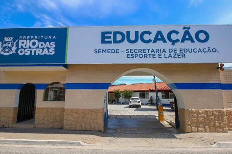 Os cadastros de novos alunos devem ser feitos pela internet. Imagem: Divulgação/ Prefeitura de Rio das Ostras
