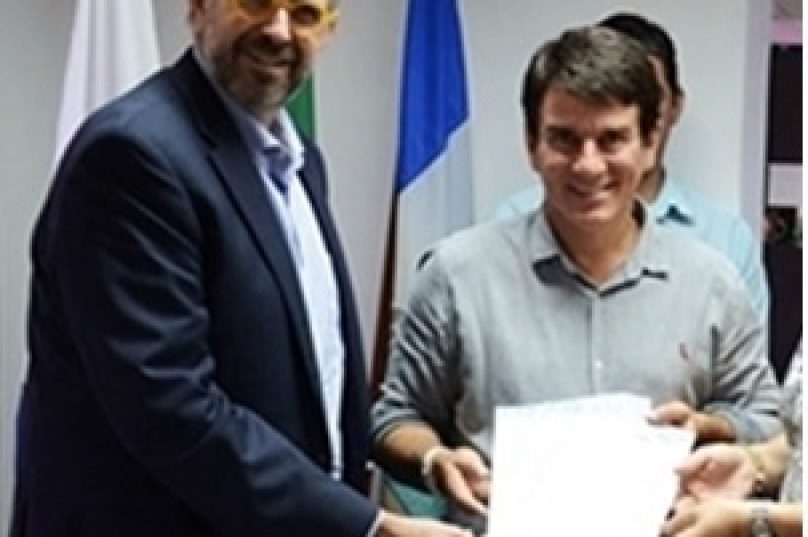 Presidente da Prolagos Carlo Roma e prefeito de Búzios André Granado