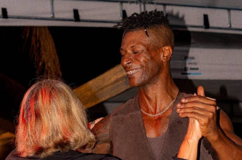 Shopping Park Lagos realiza baile dançante gratuito em 22 de setembro, com música ao vivo e pista de dança em Cabo Frio / divulgação