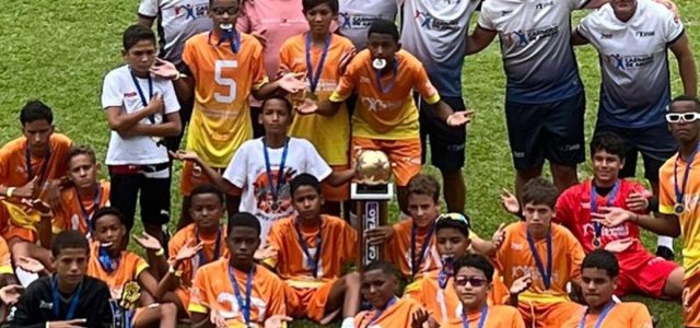 Casimiro de Abreu campeão da Copa da Integração de Futebol Sub 13 (2)