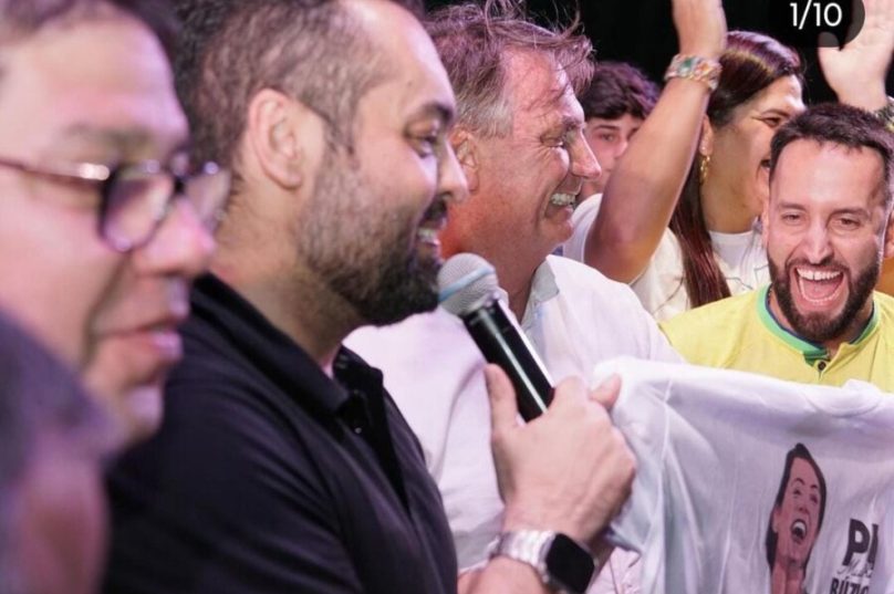 Em fila  Castro, Bolsonaro e Rafael  durante convenção do PL em Búzios- Foto reprodução redes sociais