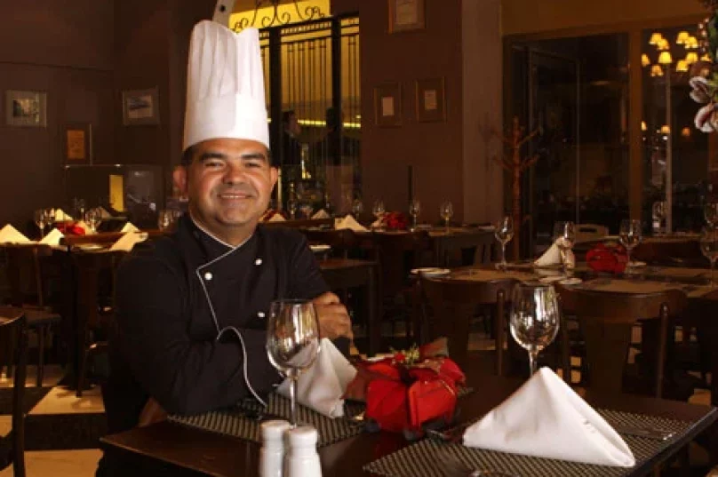 Chef Mauro Sousa no Sheraton, em Porto Alegre. 

Foto: Sabrina Gabana
