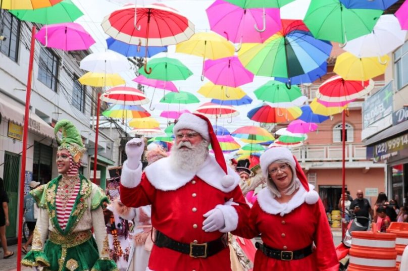 Chegada de Papai Noel no Natal Luz de Quissamã será dia 12-PhilipeMoacyrPMQ