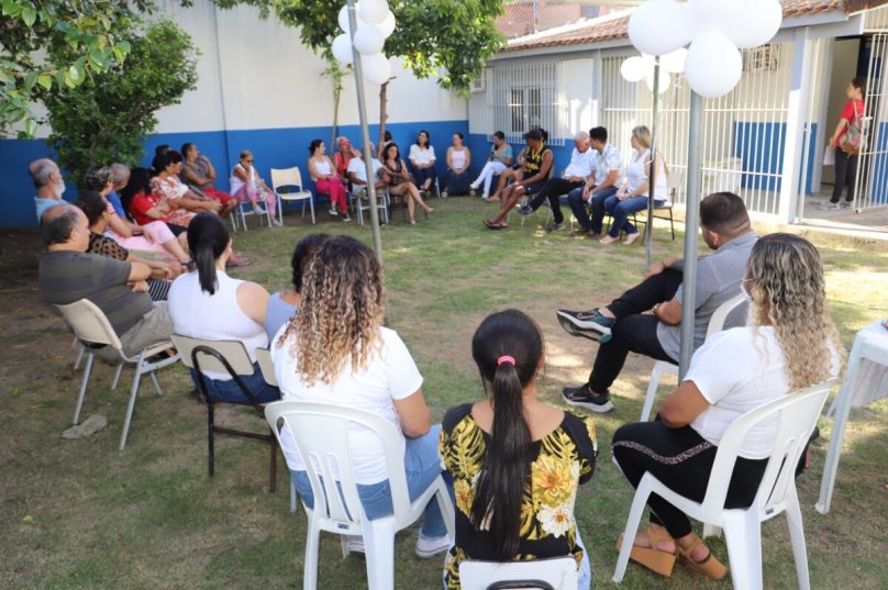 Como parte das atividades Prefeitura promoveu roda de conversa com profissionais de saude e populacao Foto Allexandre Costa