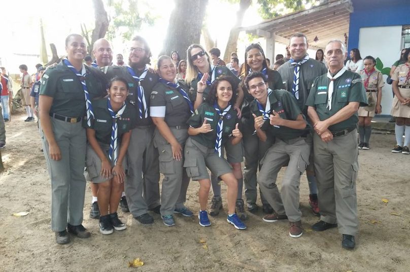 Escoteiros 2