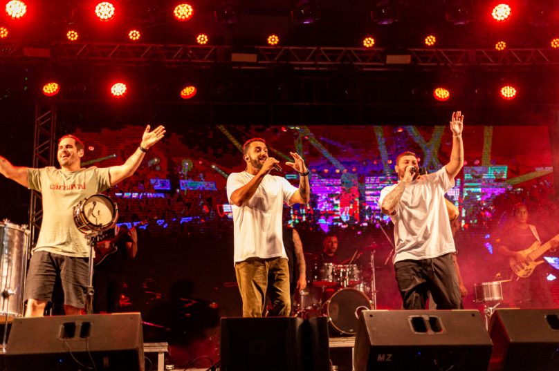 Grupo Vou Zuar animou a primeira noite de shows em celebração pelo dia da padroeira de Cabo Frio.