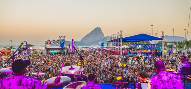 PECK anuncia agenda de festivais para 2025 com Clássicos do Brasil, Festival de Inverno Rio e 90’s Festival / foto divulgação