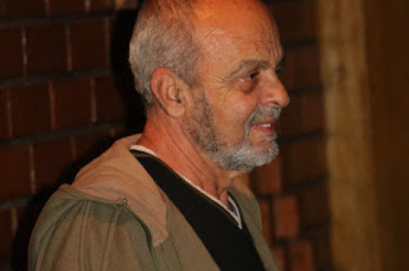 José Facury  é ator, diretor de teatro, e já exerceu o cargo de secretário de cultura  em Cabo Frio