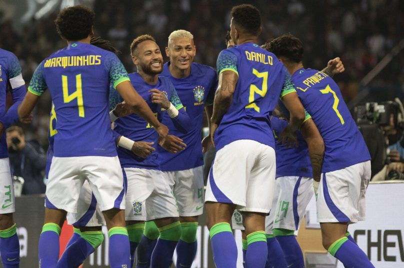 Jogadores comemoram a vitória do Brasil contra a Tunísia. Foto: Lucas Figueiredo / CBF