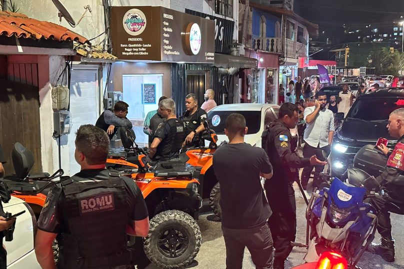 Fiscalização de quadriciclos durante Operação Verão em Arraial do Cabo_Divulgação