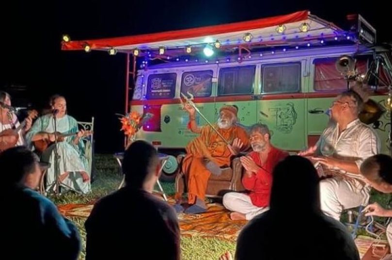 Guruji (2)
