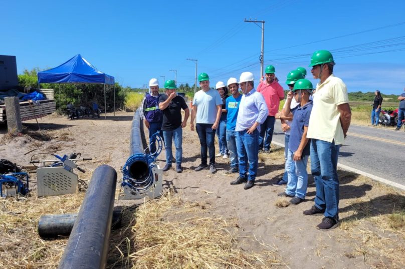 Início da obra foi acompanhada por prefeito e vereadores de Arraial do Cabo