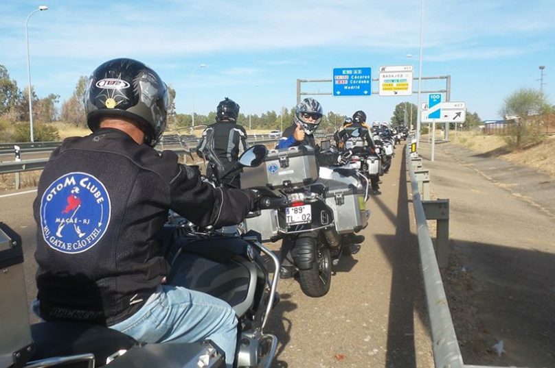 MOTO CLUBE EU GATA E CAO FIEL