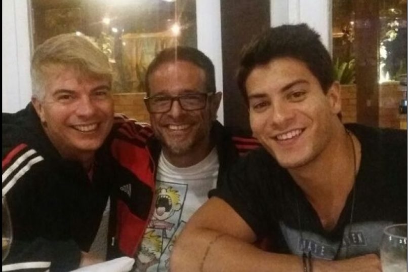 Marcelo Pires, Felipe Martins e o ator Arthur Aguiar - que foi aluno do Curso de TV e Teatro Felipe Martins