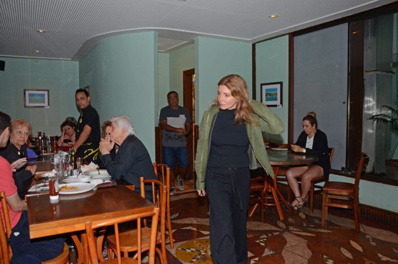 A atriz Maria Padilha  foi flagrada  na Nói pelo fotografo Ronald Pantoja