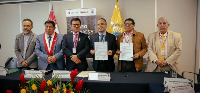 Maricá assina três protocolos de intenção com cidades do Peru durante missão oficial liderada pelo vice-prefeito / divulgação