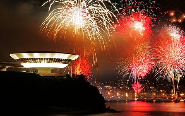 Show da virada em Niterói/ Foto reprodução