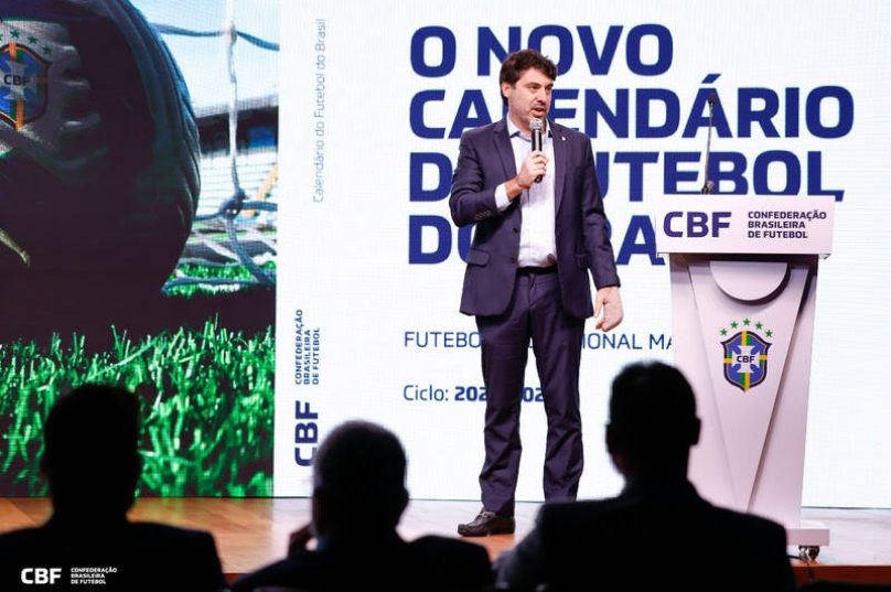 O diretor de competições, Julio Avellar, explica que as mudanças buscam equilibrar o calendário e ampliar o número de partidas para os clubes das divisões menores / Rafael Ribeiro / CBF