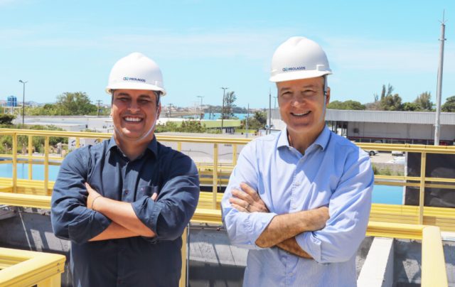 O diretor-executivo da Prolagos, José Carlos Almeida, ao lado no novo diretor-presidente da concessionária, Luiz Fernando Fabbriani