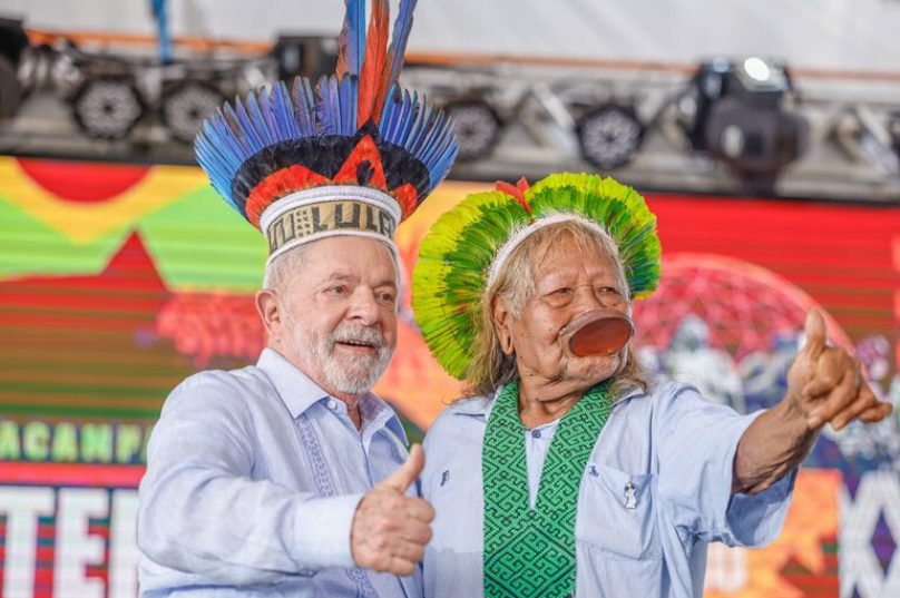O presidente Lula e o cacique Raoni. Foto Ricardo StuckertPR